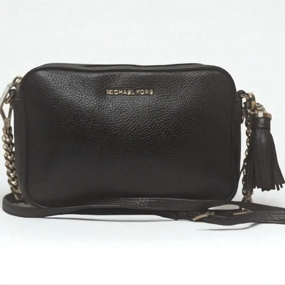 Michael Kors Ginny Crossbody Camera Bag in Black Pebbled Leather Jet Set Bag
